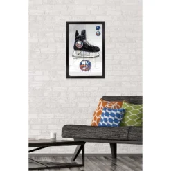 Trends International NHL New York Islanders - Drip Skate 21 Framed Wall Poster Prints
